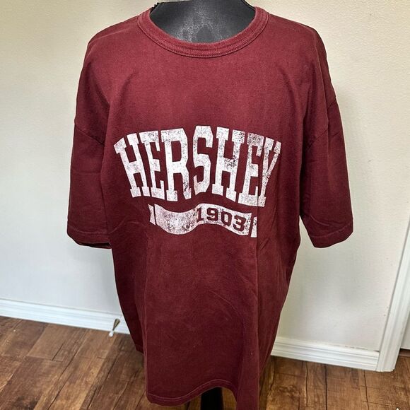 Champion Vintage Hershey 1903 Tee - Picture 1 of 6
